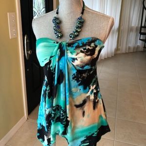 VENUS Halter top with beaded necklace